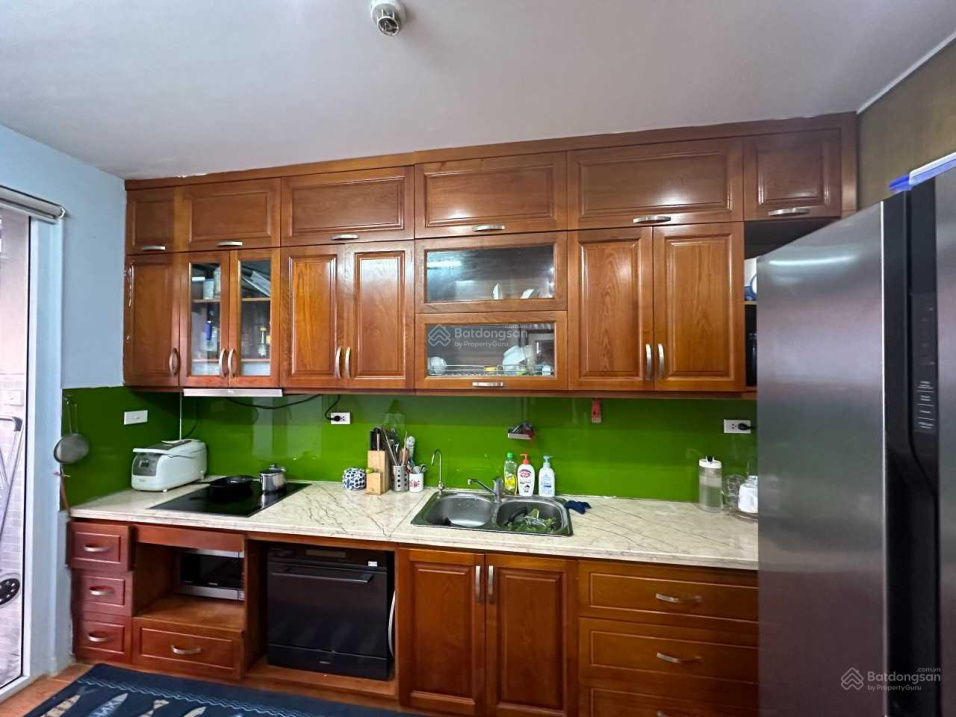 72m² Apartment with 2 Bedrooms, East-facing Balcony