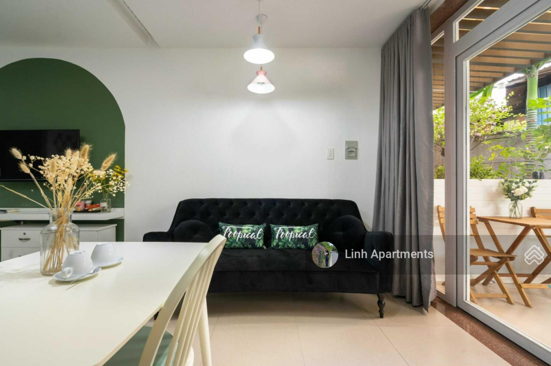 Modern 1-Bedroom Garden Villa with Stylish Interior