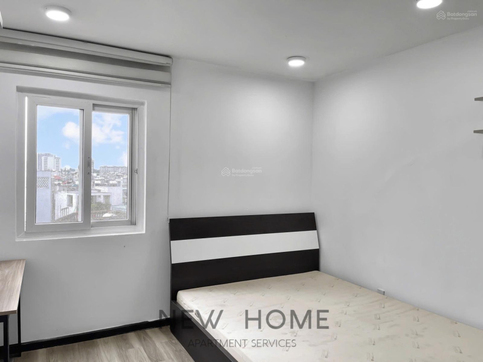 Modern Studio Apartment with Pet-Friendly Policy