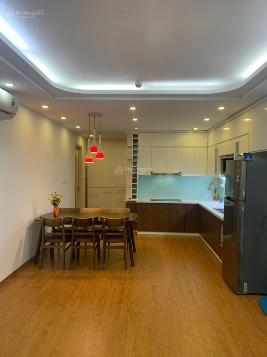 Modern 90m² Apartment with Two Bedrooms