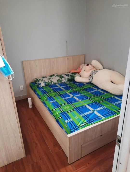 Furnished 1-Bedroom Apartment with Modern Kitchen