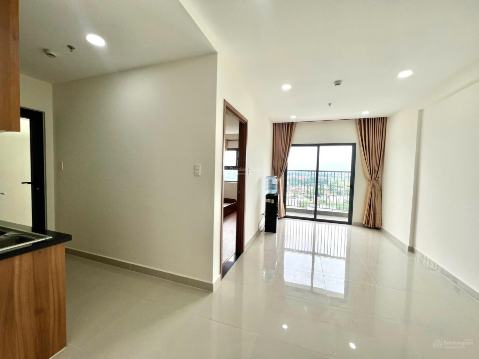 Spacious Apartment at Minh Quoc Plaza with City View