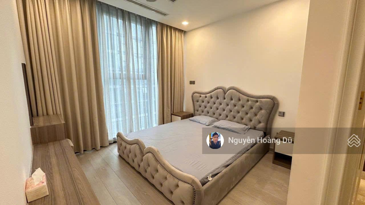 Modern 2-Bedroom Apartment in Vinhomes Golden River