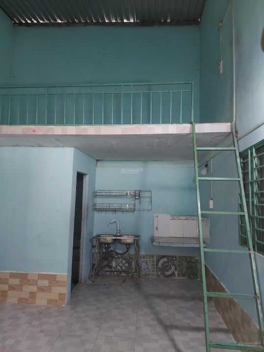 40m² Kiot with Loft and Private Bathroom