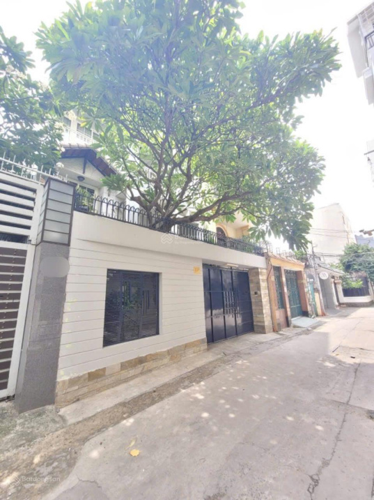 Two-Story Villa Near Tan Dinh Market