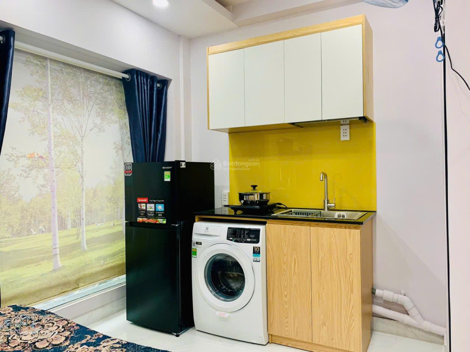 Modern Studio Apartment with Full Amenities Q10