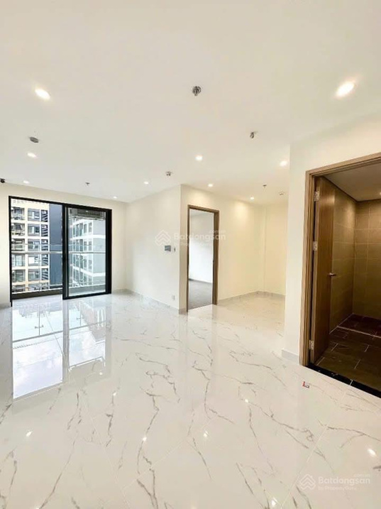Modern 1-Bedroom Apartment in Vinhomes Grand Park
