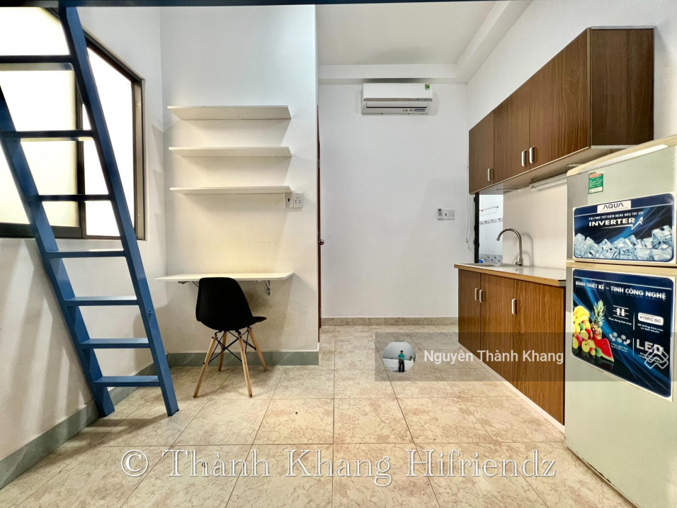 Modern Studio with Loft Bed Near Universities