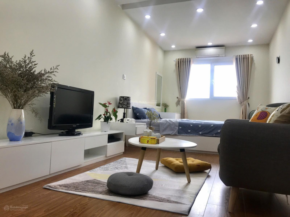 1-Bedroom Studio Apartment at Nghia Do, Hoang Quoc Viet