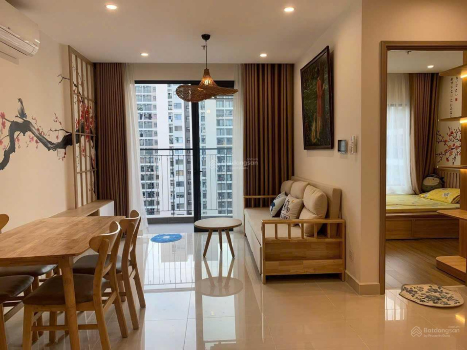 Modern Designer Apartment with City Views