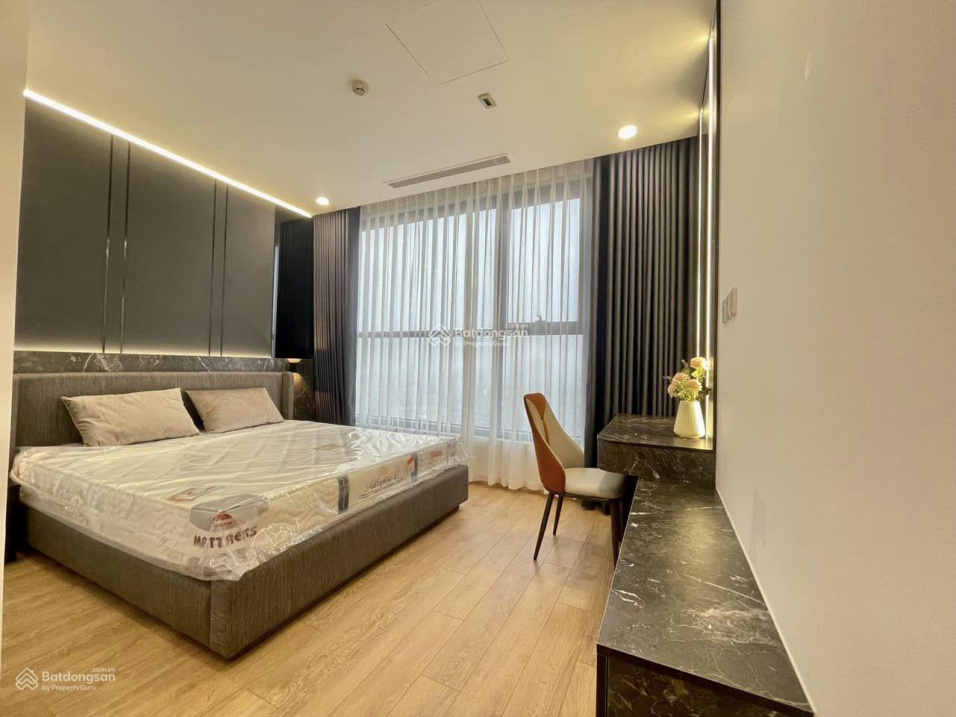 Modern 2-Bed Apartment Near Vinhomes Gardenia