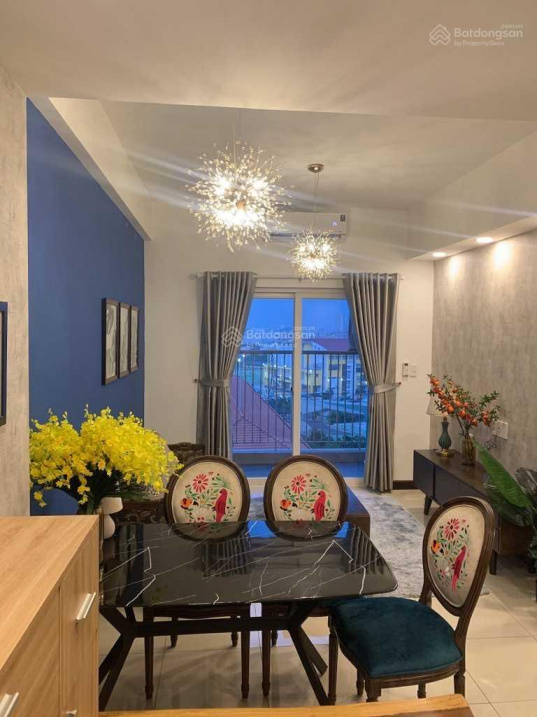 Modern 75m² Apartment with Swimming Pool and Gym
