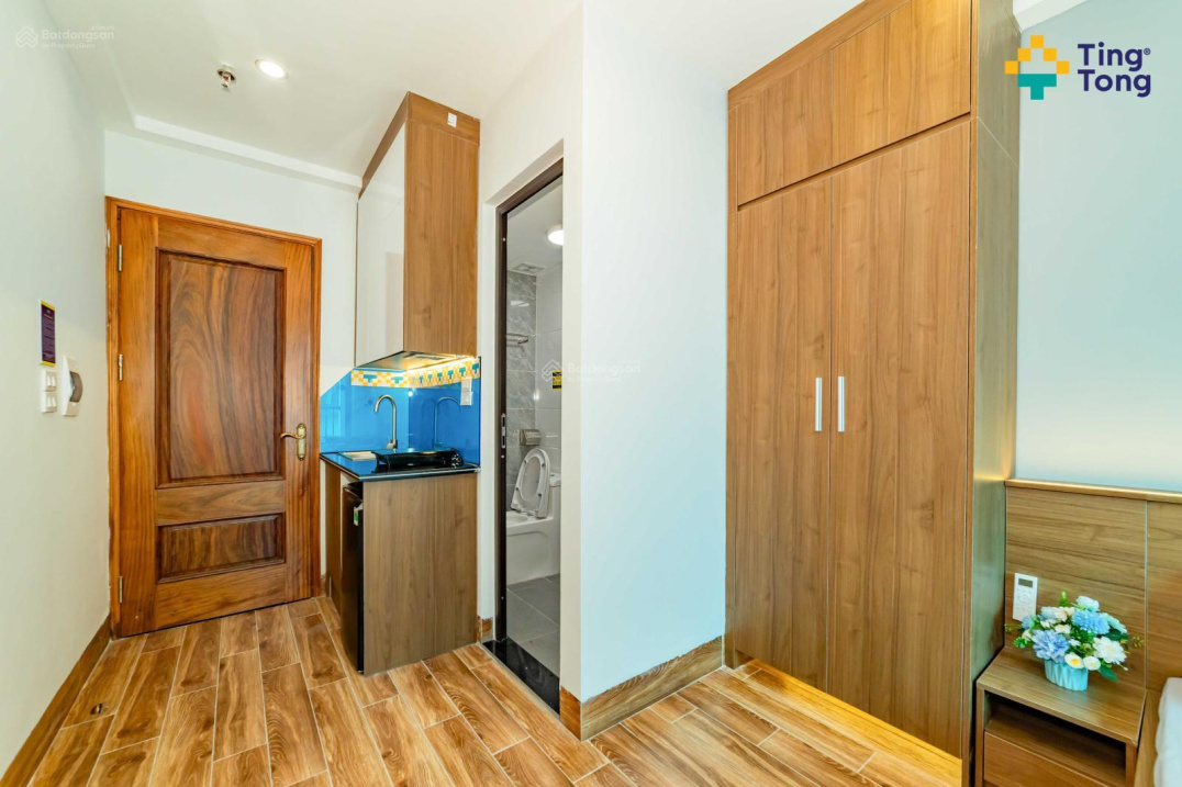 Modern Studio Apartment in Central Entertainment District