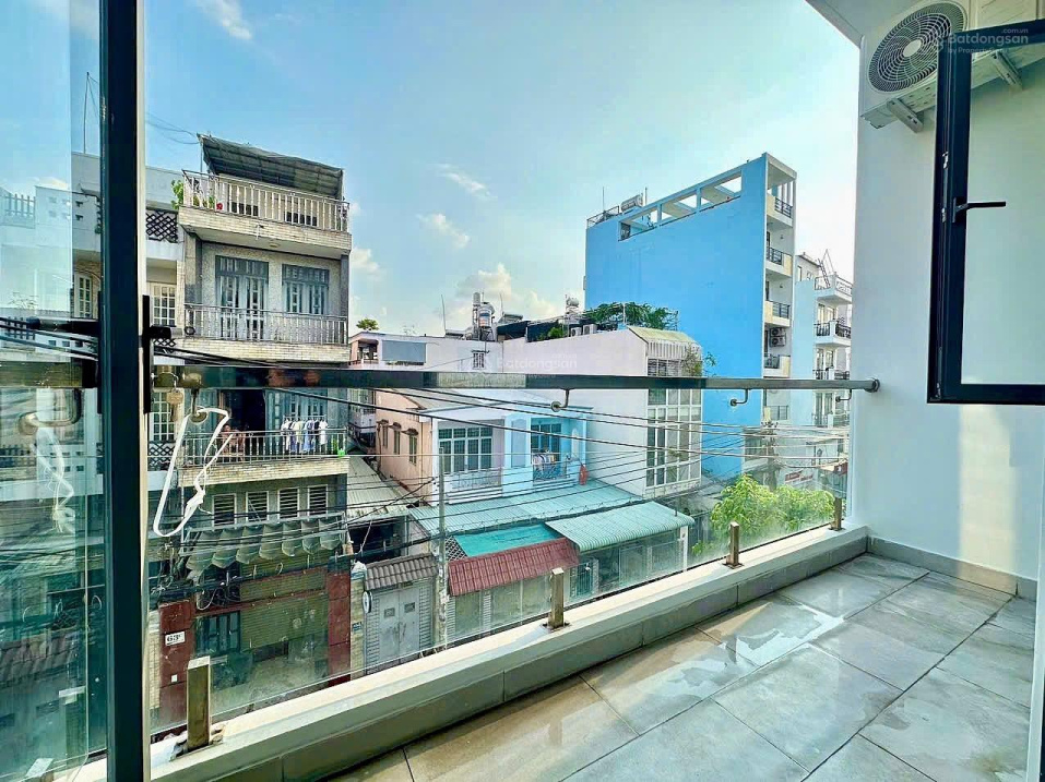 Modern Studio Apartment in Binh Thanh District