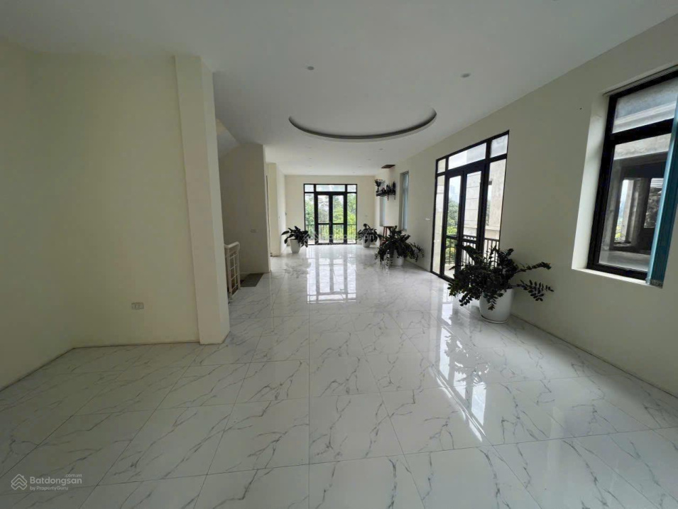 Spacious An Khang Villa in Duong Noi Urban Area near Aeon Mall Ha Dong