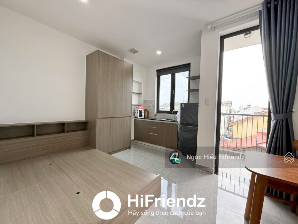 Studio Apartment with Balcony near Topaz Complex