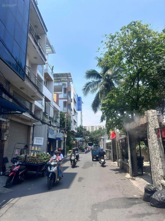 Spacious House Near Thống Nhất, Gò Vấp District