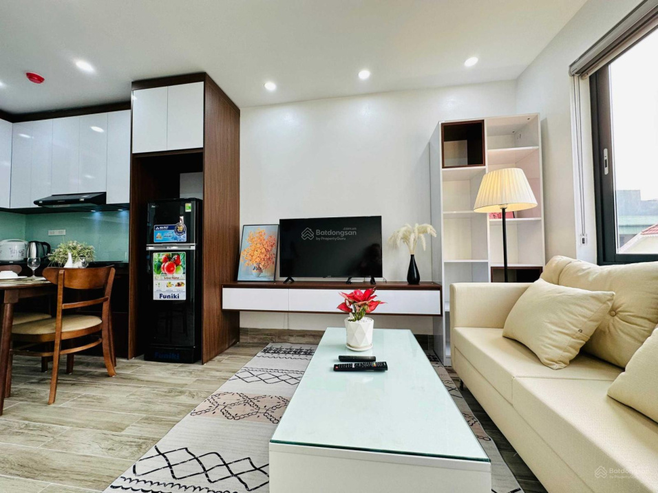 Modern Studio and 1-Bed Apartments near West Lake