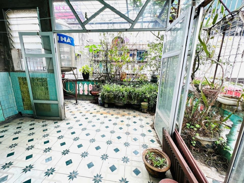 5-Floor Townhouse with 3 Bedrooms in Dong Tac