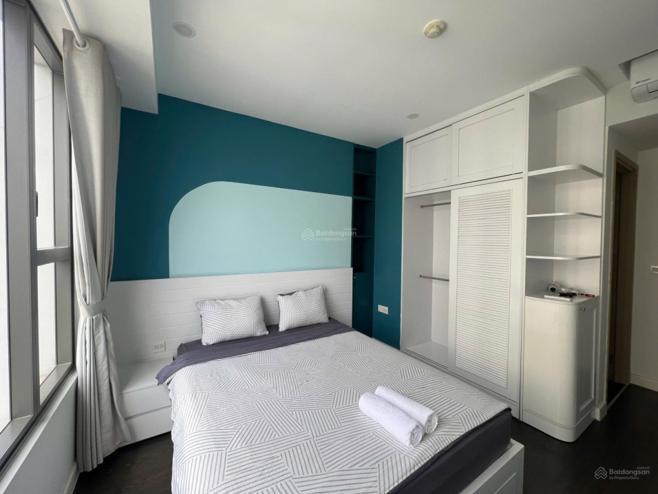 Modern 3-Bedroom Apartment in Park Legend, Tan Binh District