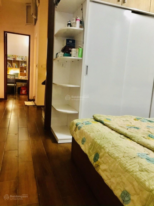 Private house for rent, versatile use with convenient parking