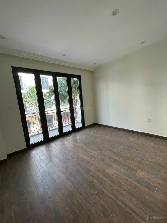 New 5-Floor House in Vinhomes Ocean Park 2