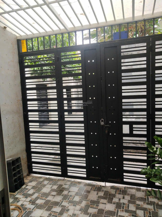 Spacious 4-bedroom house for rent in Quan 11, Ho Chi Minh City