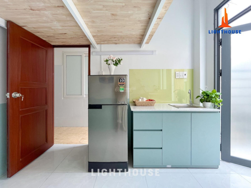 Modern Duplex with Loft Bedroom Near Nguyen Tri Phuong