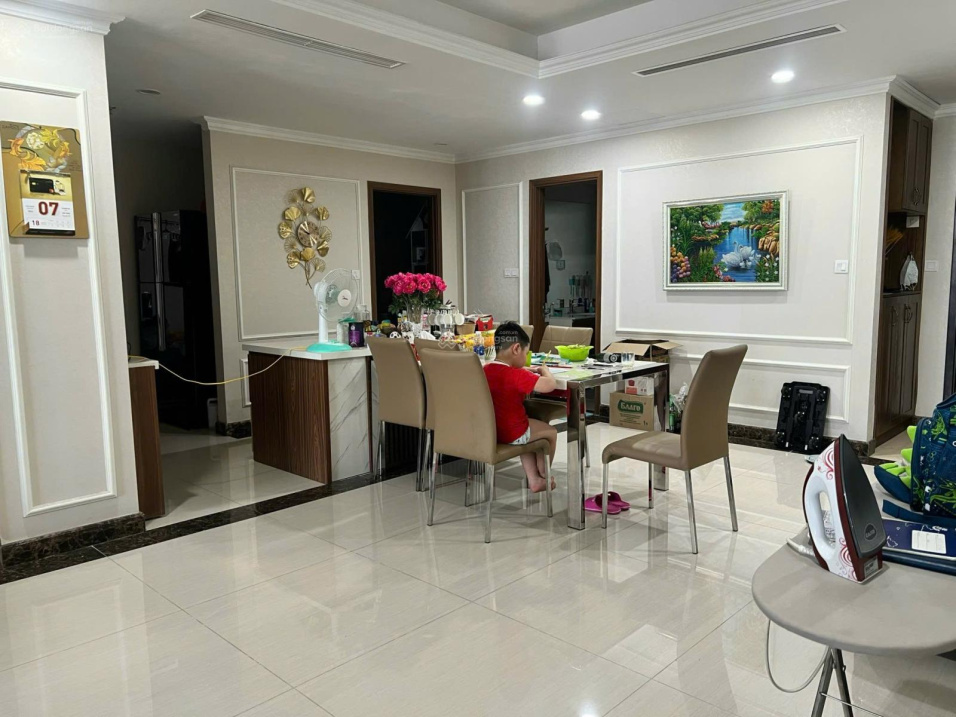3-Bedroom Apartment at Tây Hà Tower, Fully Furnished