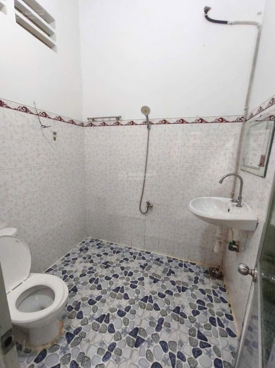 Spacious 2BR House Near Market and Park