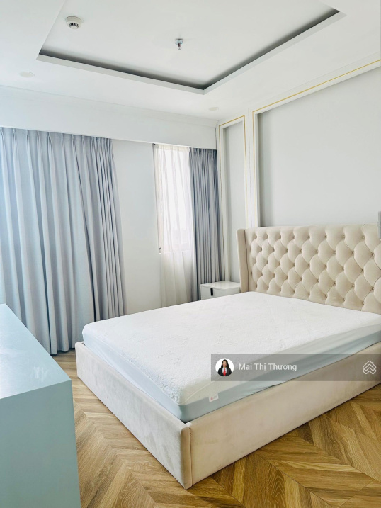 Modern Two-Bedroom Apartment with Designer Interior
