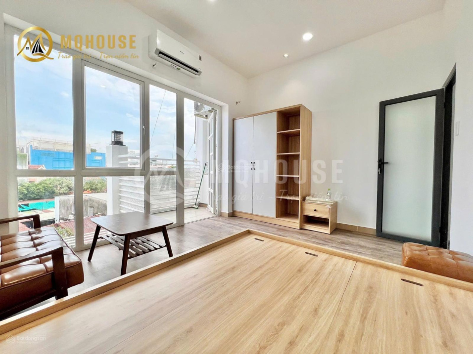 Modern Studio Apartment with Balcony in Binh Thanh