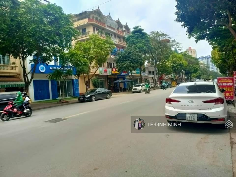 Modern Office Space in Linh Dam Urban Area