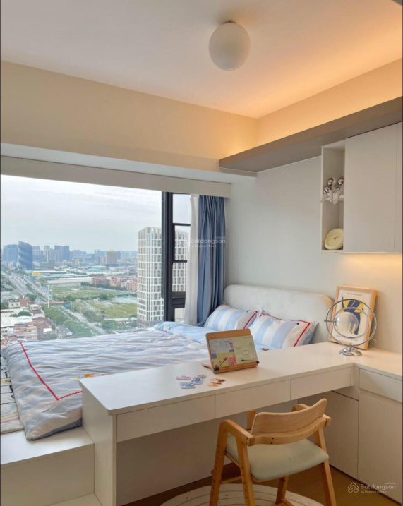 Modern 100m² Apartment with 3 Bedrooms, High-End Amenities