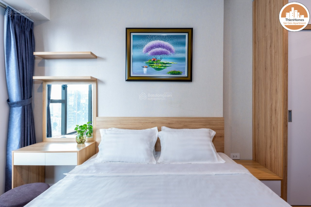 Luxury 2-Bed Apartment with Saigon River View