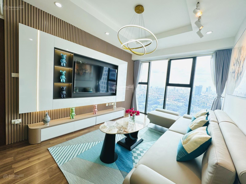 Lake View 2-Bedroom Apartment in Eco Lake View
