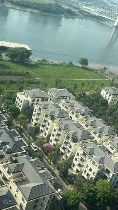 Luxurious Victoria Villa Ba Son 325m²