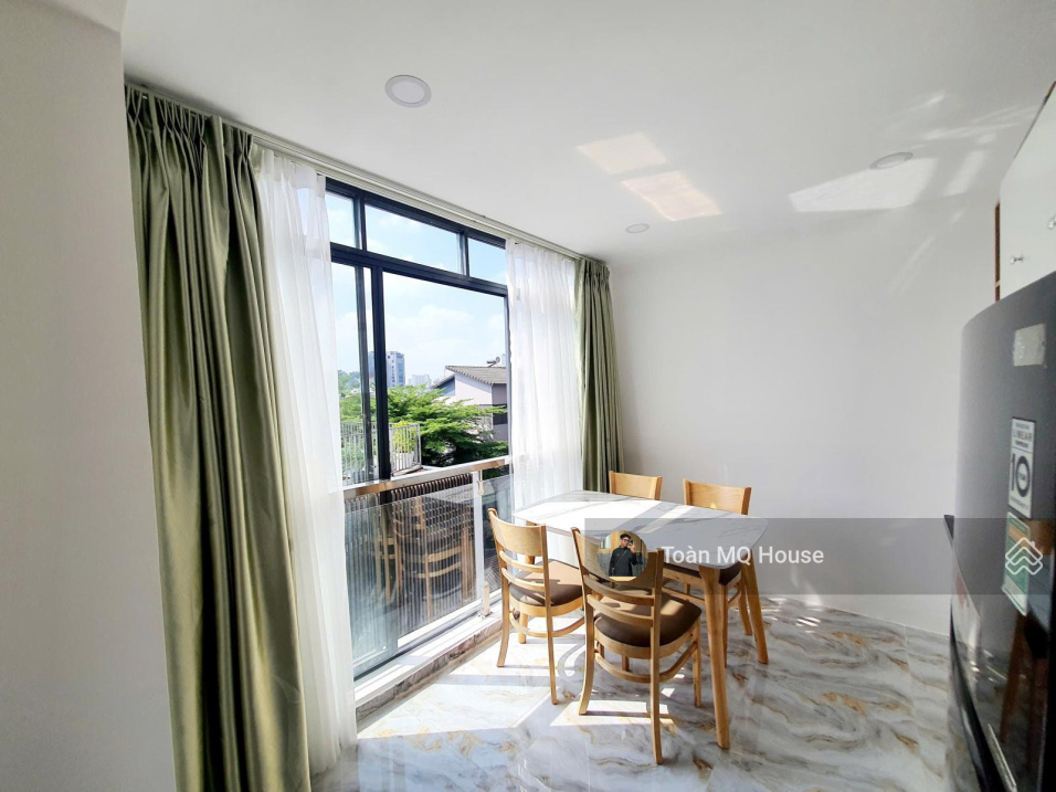 Modern 40m² Apartment with City View