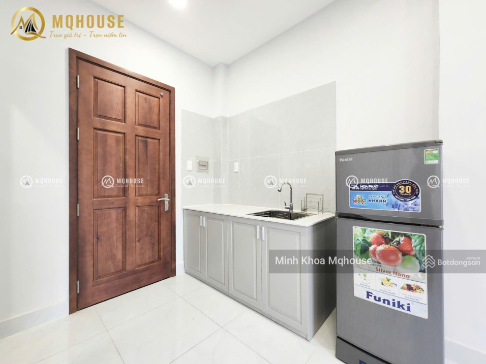 Modern Studio Apartment with Full Amenities