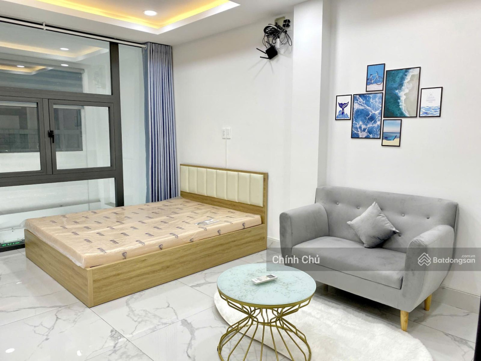 Modern Studio Apartment with Full Amenities