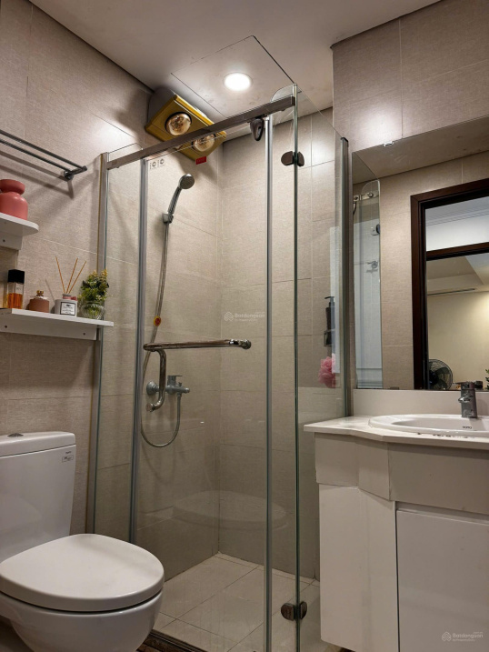 Spacious 3-Bedroom Apartment at Hà Nội Center Point