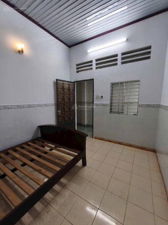 Spacious 2BR House Near Market and Park