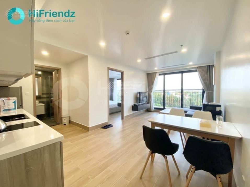 Modern Furnished Apartment with Balcony in District 2
