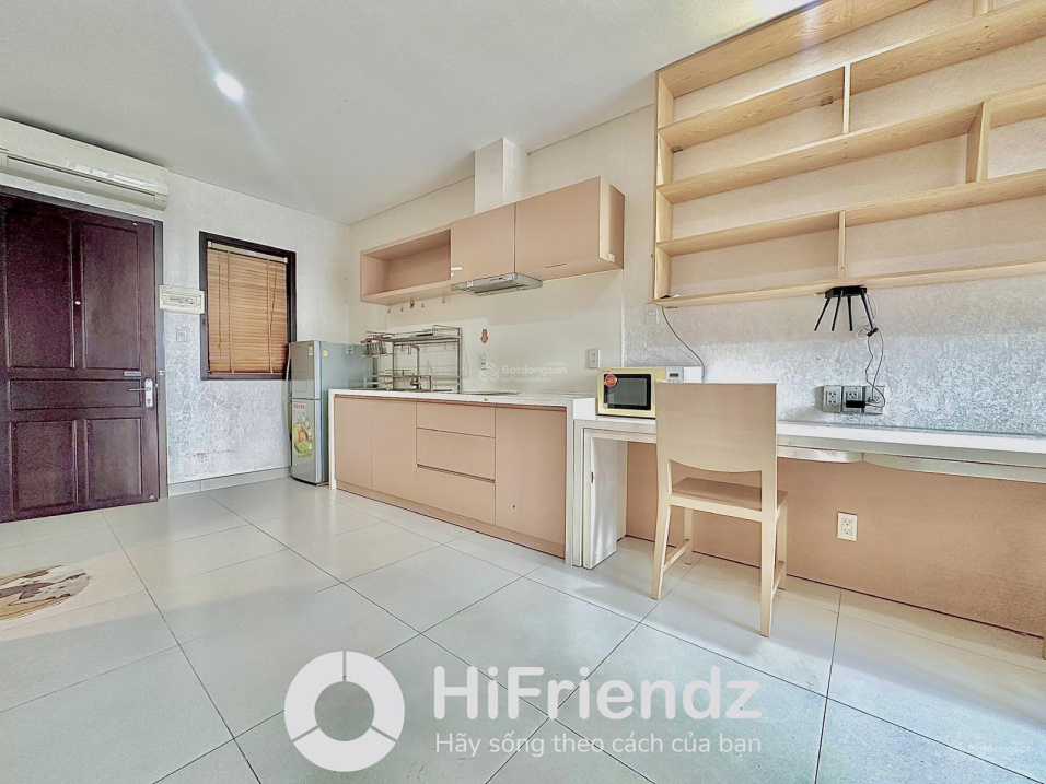 Modern Studio Apartment in District 3