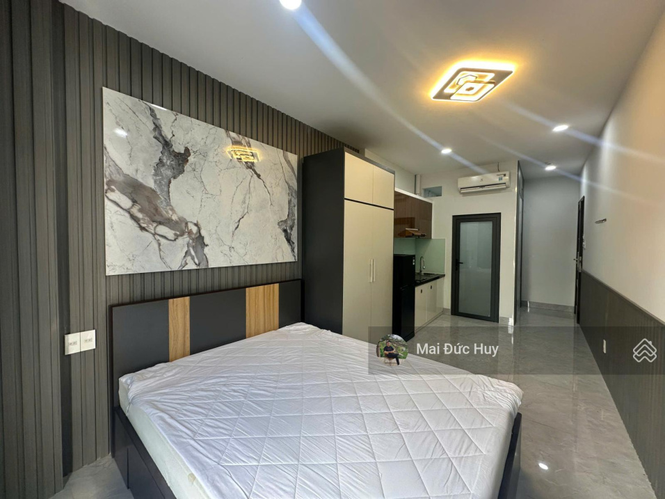 Modern Studio Apartment Near SECC Mall