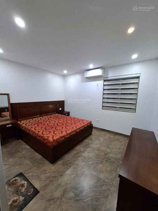 Modern 3-bedroom apartment in New Space, Giang Bien, Long Bien, Hanoi