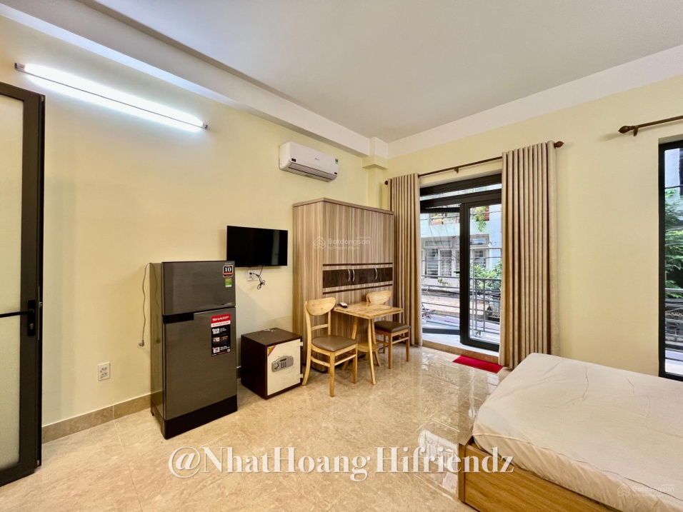 Modern Studio Near Universities with Full Amenities
