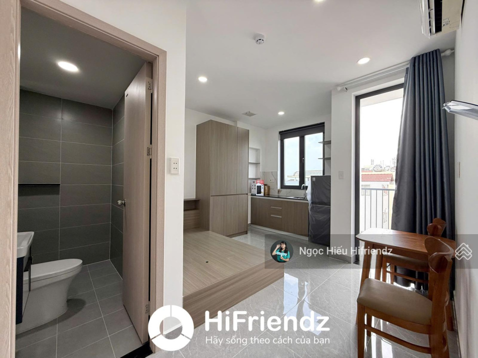 Studio Apartment with Balcony near Topaz Complex