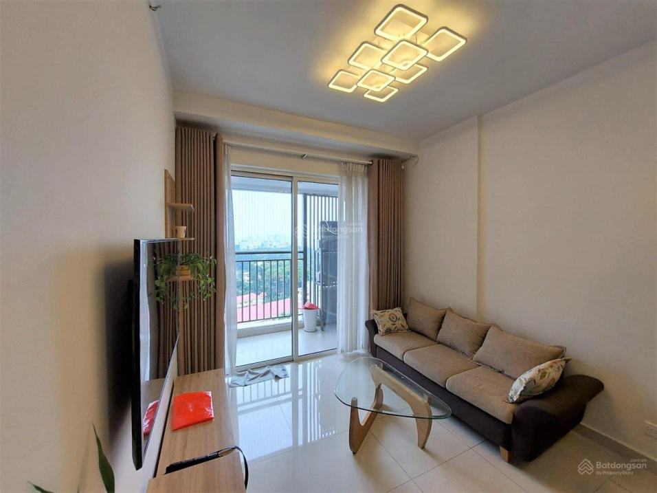 Modern Apartment with Designer Interior