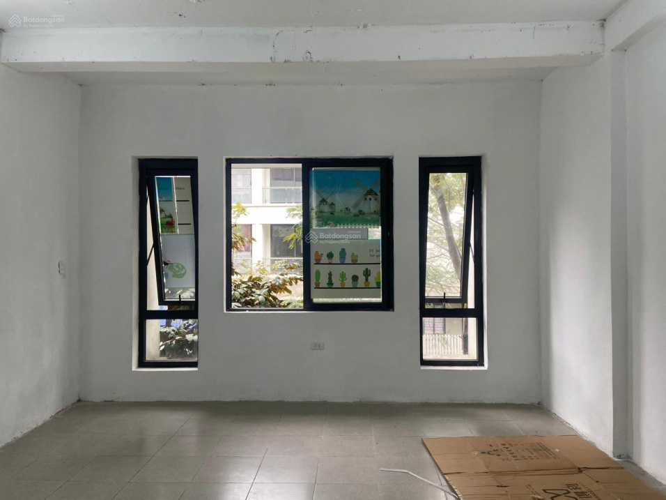 75m² Two-Story House for Office or Residence